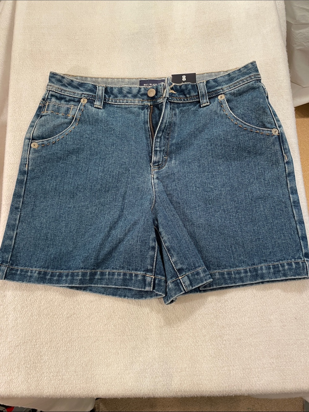 bill blass Classic Mid-Rise Blue Denim Shorts